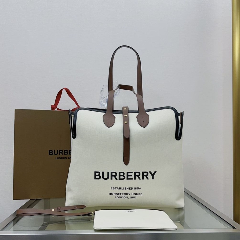 B**rry shopping bags